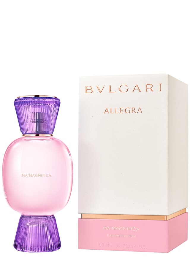 Women perfume at VDF